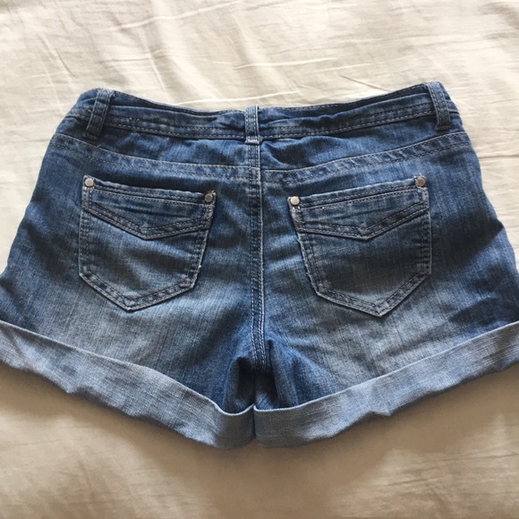 Jean shorts - Picture 2 of 2